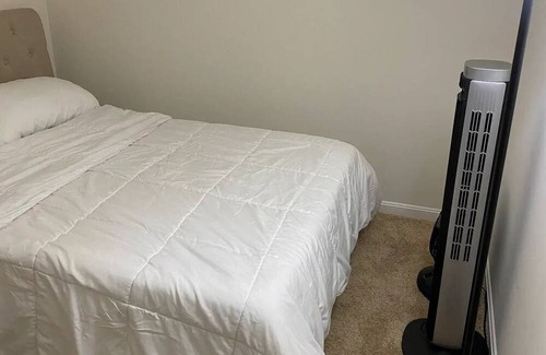 Calverton Apartment | Silver Spring md 20904 3 bedroom Private Entry