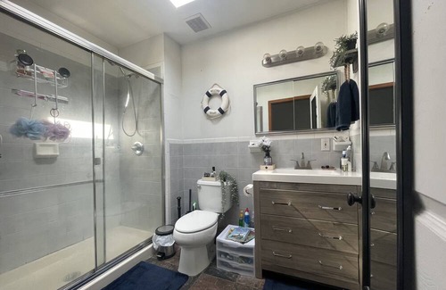 Shirley Apartment | Dog friendly Summer rental, Memorial to labor day +, yard and pool close2beach