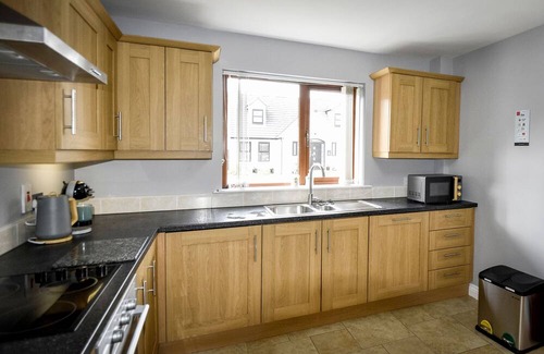 Newcastle House | Immaculate 3-Bed House in Newcastle