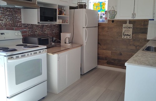 Fallsview House | Niagara Falls Get Away Vacation Home