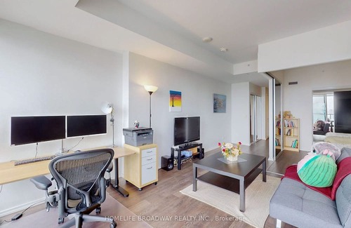 Financial District Apartment | One bedroom luxury condo located within the heart of Toronto financial district!