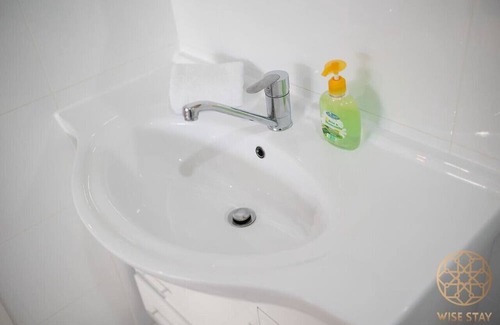 Hurstville House | Hurstville 2Br Granny flat near Shopping & Train