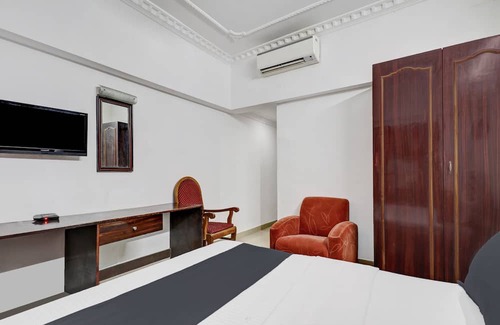 Statue Hotel | Collection O Teekay International