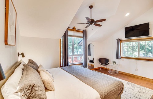Cle Elum Cabin | Ronald Vacation Rental < 1 Mi to Cle Elum Lake!