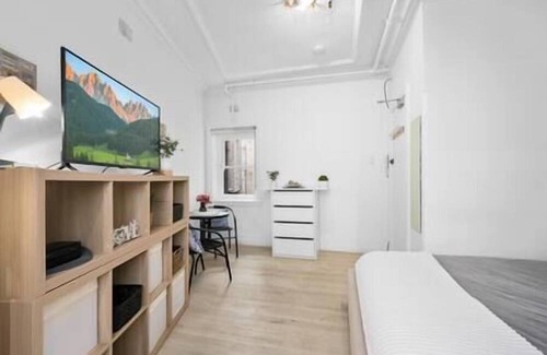 Kings Cross Apartment | Urban retreat in Potts Point