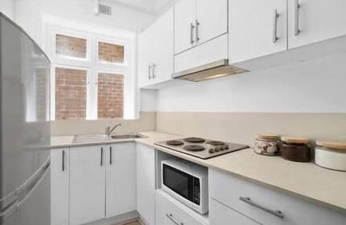 Kings Cross Apartment | Urban retreat in Potts Point