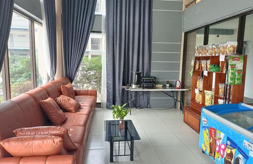 Lop Buri Hotel | The Chev Hotel Lopburi