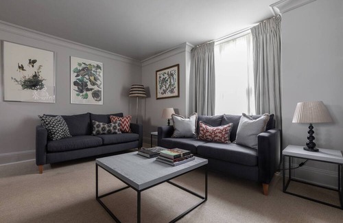 Vincent Square Apartment | Regency Street II by onefinestay