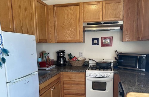 Ketchikan House | Alaska Paradise. Access by boat only. Private dock, fish & have fun.