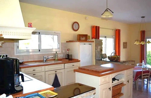 Chauzon House | Villa Chauzon, 3 bedrooms, 6 persons