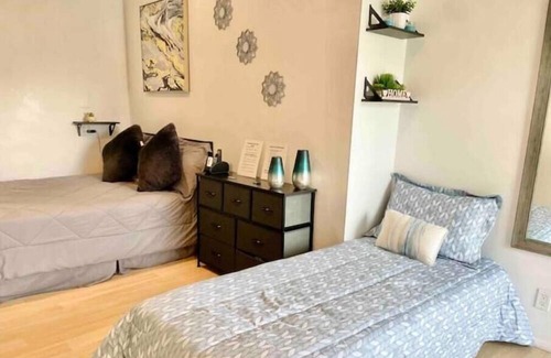 Norwalk Apartment | Private Cozy Guesthouse Mini Studio w/kitchenette