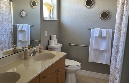 Mariner House | Warm & Welcoming Rancher