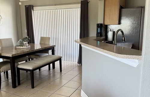 Mariner House | Warm & Welcoming Rancher