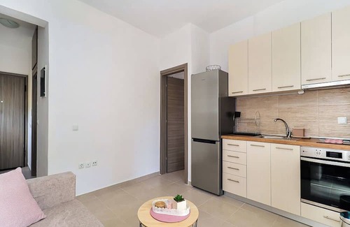 Kriopigi Apartment | Scenic Kriopigi Getaway - Cozy Anna-Maria Apartment for 4