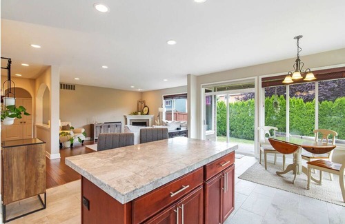 Sumner House | Cozy Sumner Home 3-bed, AC, WiFi