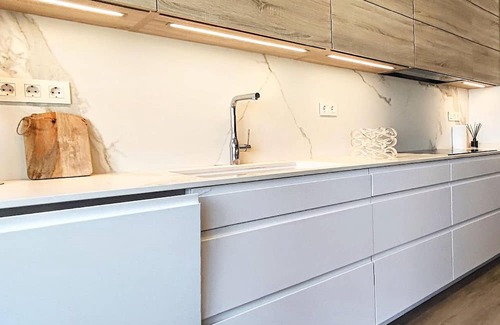 Les Corts Apartment | 3BR Luxury high floor & Terrace near L'illa - Max