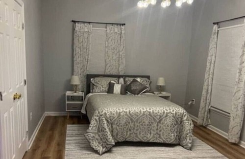Franconia House | Perfect for small groups!