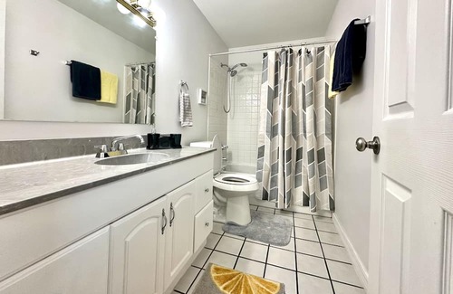 Mobile House | Cozy home on Iva Loy Drive