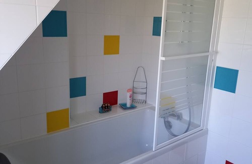 Mathieu Apartment | Appartement de 70 m2 Indépendant Dans Maison de Charme Entre Caen et la mer