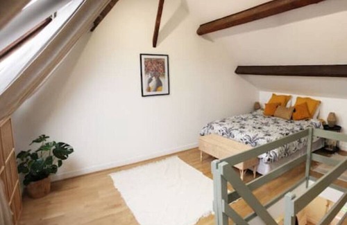 Nemours Apartment | Nemours Centrale, Duplex n°5 (55m2), parfait pour 4 personnes, TER Paris (1h15)