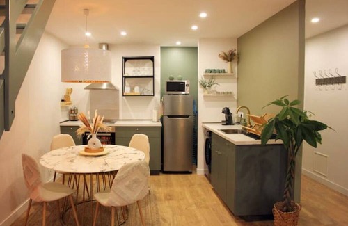 Nemours Apartment | Nemours Centrale, Duplex n°5 (55m2), parfait pour 4 personnes, TER Paris (1h15)