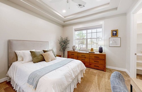 Queen Creek House | Beautiful home with amazing pool, pool spa, large yard, washer/dryer, & AC