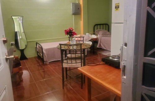 Downtown Apartment | Cozy airconditioned self contained room