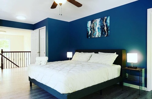 Saugerties House | Saugerties Oasis