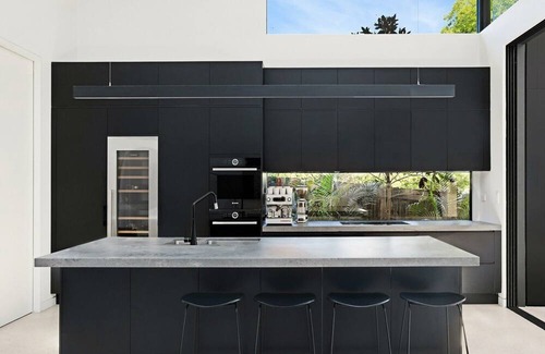 Randwick House | The Contemporary Escape Randwick IH