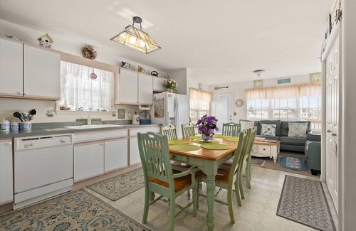 North Ocean City House | 13463 Madison Ave 4 br 2.5 bath house off Rt 54/Madison Ave with boat dock and yard