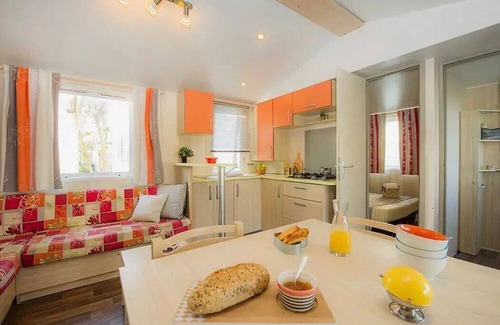 La Boissiere-de-Montaigu House | Camping Heart of Vendée*** - Classic 4-room mobile home for 6 people