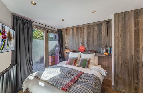 Courchevel Villa | Apartment Olivia - Three Bedroom Villa, Sleeps 6