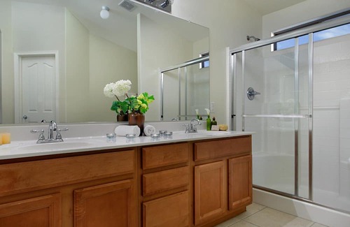 Deer Valley House | Private w/ 4 Kings or 7 total beds & Pool/Hot Tub!
