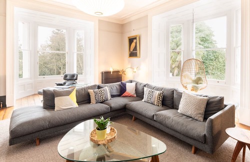 Budleigh Salterton House | Knowle House - Stunning Country House Sleeps 12 Devon Heated Pool, Dog Friendly