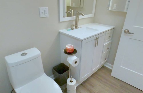 West Central Apartment | Luxury Apt near Electric Works