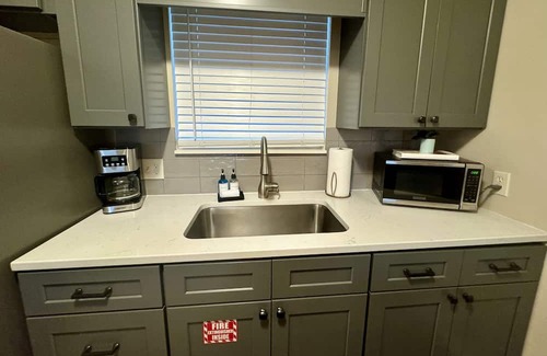 St. Augustine Condo | Cozy condo near everything! Just a short walk away from Historic downtown!