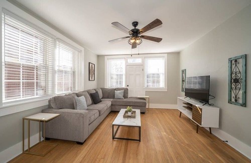 Ghent Apartment | Colley Manor - Port Suite
