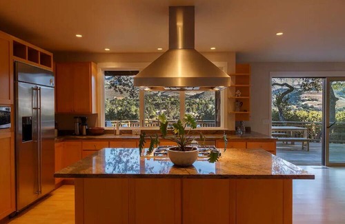 Carmel Valley Cabin | Laguna Seca Race Cabin