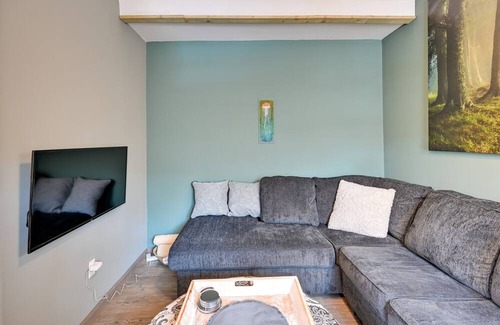 Crestone Apartment | Cozy Crestone Vacation Rental w/ Mountain Views!