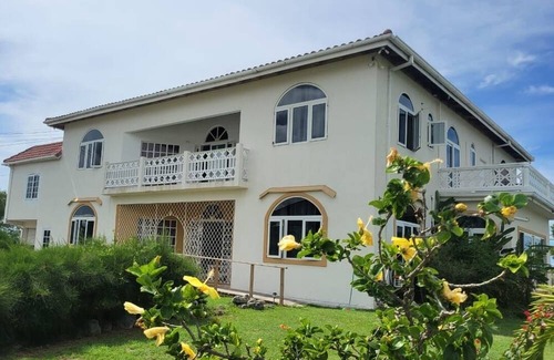 Whitehouse House | South Sea Seniors Retirement Resort & Villa