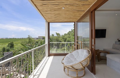 Tanjungbenoa Apartment | Cozy Apartment w/Sunset View & Balcony in Canggu