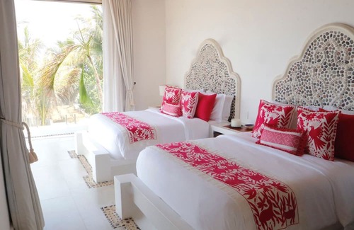 Hidalgo Villa | Villa Luna An Espectacular Oceanfront Villa At Barra Zicatela