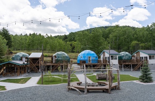 Tomamu RV Rental | 23 2 adultsno meals Enjoy glamorous camping as / Yufutsu District Hokkaidō
