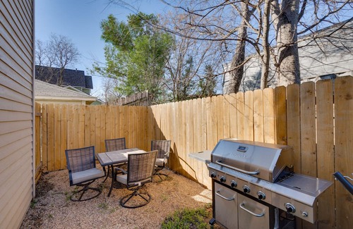 Brentwood Cottage | Pet-friendly Brentwood Home ~ 7 Mi to Downtown!