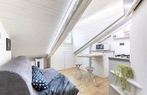 Vanchiglia Apartment | Vrbo Property
