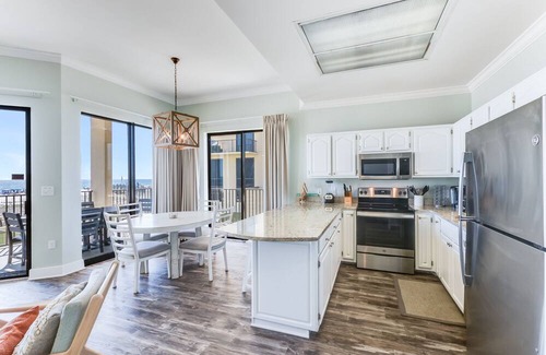 Orange Beach Condo | Phoenix IV 4011 | Gulf Front Condo