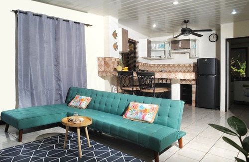 El Cerro Apartment | Beach apartment situated between Manuel Antonio and La Marina Pez Vela Quepos.