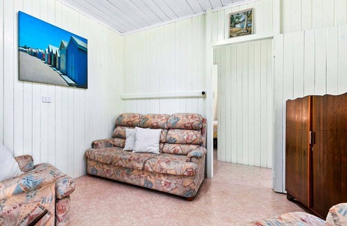 Toogoom House | Seaside Simplicity . A Serene Coastal Experience
