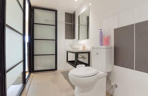 Damansara Perdana Apartment | A Homely & Chic High Floor 2BR Empire City Loft