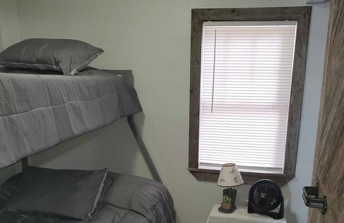 Chisago City Cabin | 40 Min from the cities, 4 ft from the shore! Sandy beach. Fish off the dock!